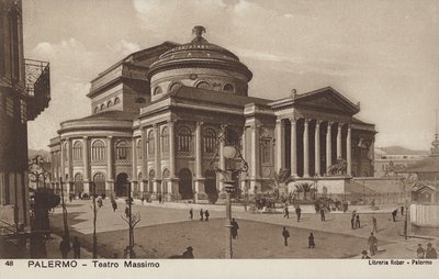 Massimo-teatteri, Palermo, Sisilia tekijältä Italian Photographer