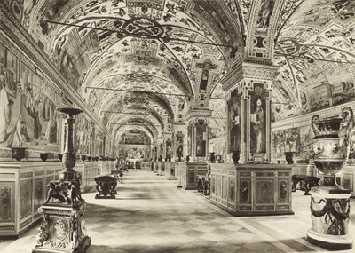 Vatikaanin kirjasto, Ist Hall tekijältä Italian Photographer