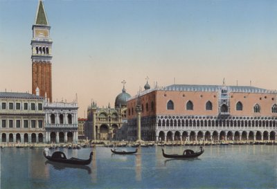 Venetsia, Piazzetta San Marco ja Dogen palatsi laguunista tekijältä Italian Photographer