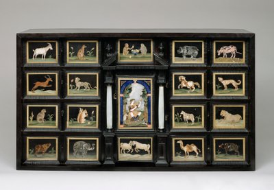 Kaappi, n. 1620 (päärynäpuu, eebenpuu, alabasteri ja pietre dure -paneelit) tekijältä Italian School