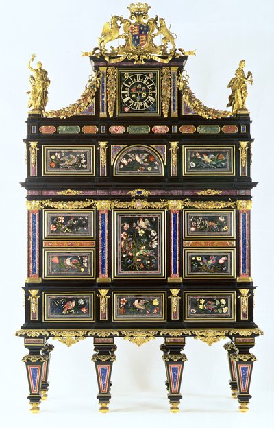 Sulkapallokabinetti, n. 1720-32 (pietra dura, eebenpuu ja ormolu) tekijältä Italian School