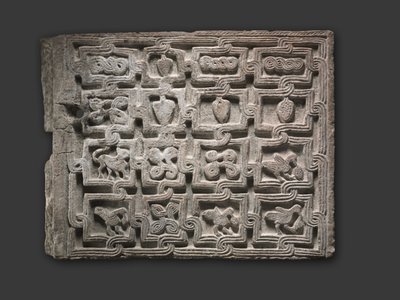Paneelipuomi, Lombardic, 700s-800s tekijältä Italian School