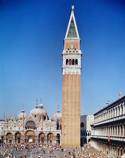 Näkymä Campanilelle ja San Marcon basilikalle tekijältä Italian School