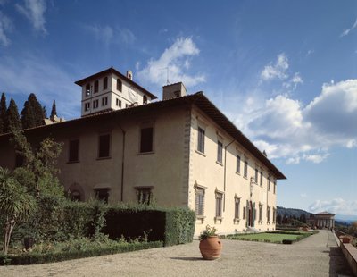 Villla oli lääkäri Petraiassa tekijältä Italian School