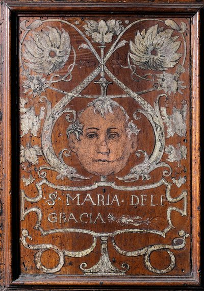 Puinen lautaskoristelu, jossa kasvot ja merkintä "Santa Maria delle Gracia", sakristi del bramante 1429-1481 Basilica di Santa Maria delle Grazie Milan (puinen penkki koristeltu kasvot ja kirjoitus "Santa Maria delle Gracia"), Bramanten sakristi tekijältä Italian School