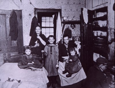 Habitatge dels barris marginals, Nova York c.1905 (foto b/n)finès tekijältä Jacob August Riis