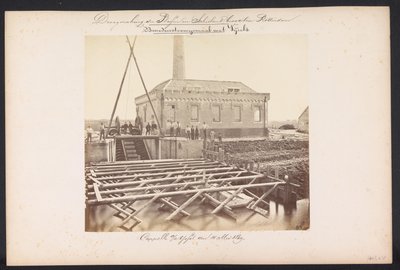 Höyrypumppuaseman alla Vijzels / Capelle aan den IJssel den 14. toukokuuta 1869 (otsikko esineessä) Järvien talteenotto Schielandissa Rotterdamin itäpuolella (sarjan nimi esineessä) tekijältä Jacobus van Gorkom jr.