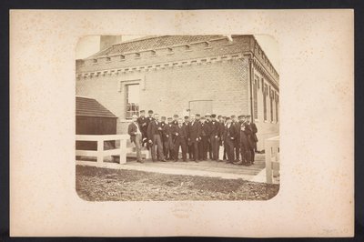 Foto de grup dels obrers, 1867-1869 Finalització de la recuperació dels llacs a Schieland a l