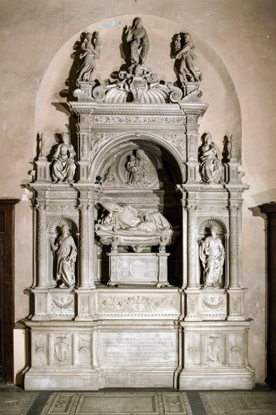 Hautausmuistomerkki kardinaali Ascanio Maria Sforzan kunniaksi (marmoriveistos, 1505-1507) tekijältä Jacopo Sansovino