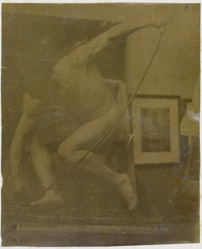 Jacques de Lalaingin studiossa tutkimus alaston miesmallista, joka kyykistyy rusetti kädessään tekijältä Jacques Lalaing (attributed to)