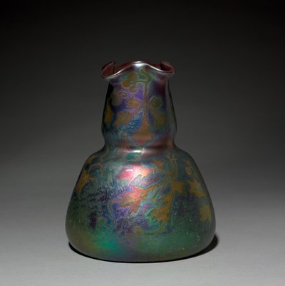 Maljakko, valmistaja Weller Pottery, USA, 1901-1907 tekijältä Jacques Sicard
