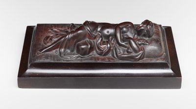 Makaava nainen (eebenpuu) tekijältä James Pradier