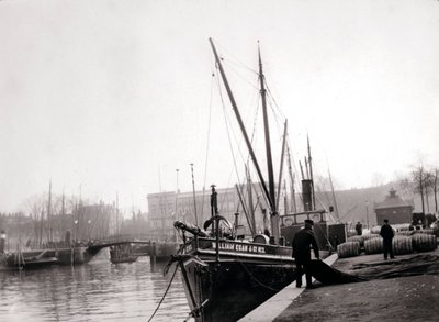 Kanavaveneet, Rotterdam, 1898. tekijältä James Batkin