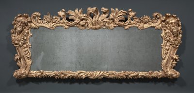 Overmantel Mirror, noin 1740 tekijältä James Pascall