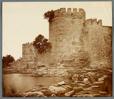 "Seitsemän tornia" [Istanbul. Seitsemän tornia - osa kaupungin puolustusmuuria] tekijältä James Robertson