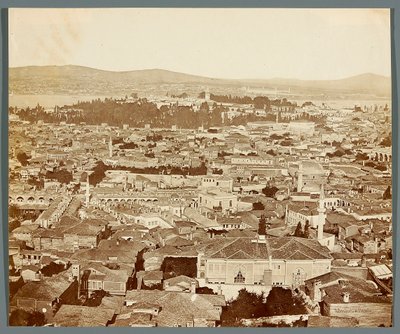 "Seraljin niemi" [Istanbul. Kaupungin panoraama] tekijältä James Robertson