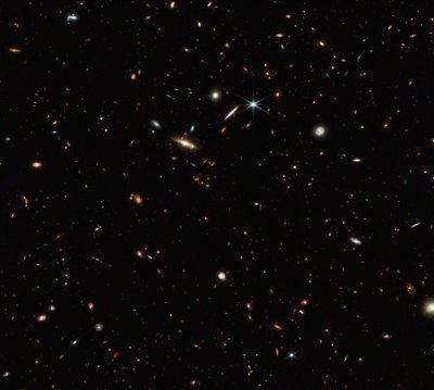 ASPIRE Cosmic Filament (NIRCam Image) tekijältä James Webb Space Telescope (NASA)