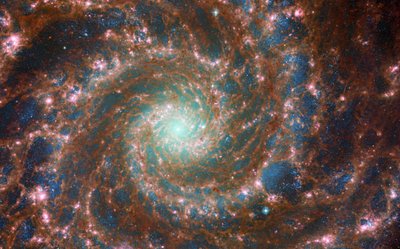 Phantom Galaxy Across spektrin tekijältä James Webb Space Telescope (NASA)