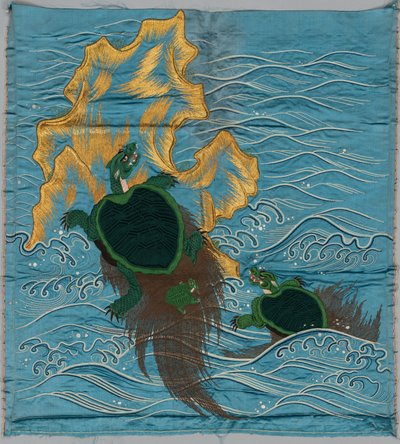 Brodeerattu Fukusa tekijältä Japan, late 19th early 20th century