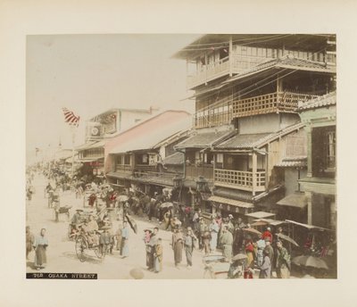 A Street Osakassa, Japanissa (käsinvärinen mustavalkokuva) tekijältä Japanese Photographer