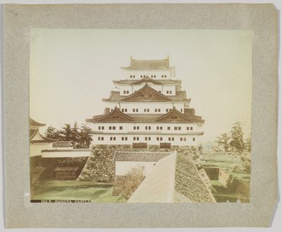 Nagoyan linna, Japani (käsinvärinen mustavalkokuva) tekijältä Japanese Photographer