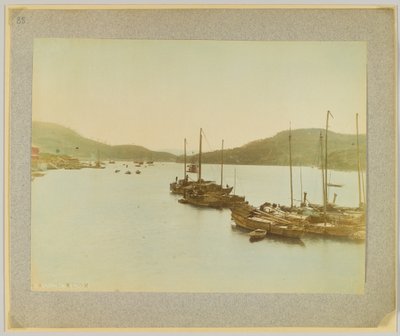 Onomichi, Bingo, Japani (käsinvärinen mustavalkokuva) tekijältä Japanese Photographer