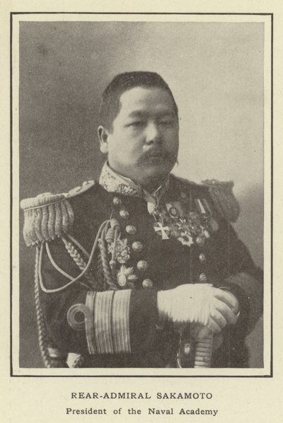 Kontra-amiraali Sakamoto, merivoimien akatemian presidentti tekijältä Japanese Photographer