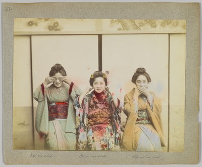Älä näe pahaa, älä kuule pahaa, älä puhu pahaa (käsinvärinen mustavalkokuva) tekijältä Japanese Photographer