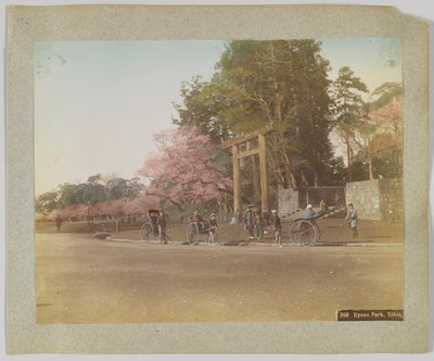 Uyeno Park, Tokio, Japani (käsinvärinen mustavalkokuva) tekijältä Japanese Photographer