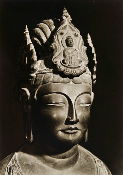 Unelma ero Kan-on f rom te air ry kaudelle d, odotustilassa, Japanille, 1950 tekijältä Japanese Photographer