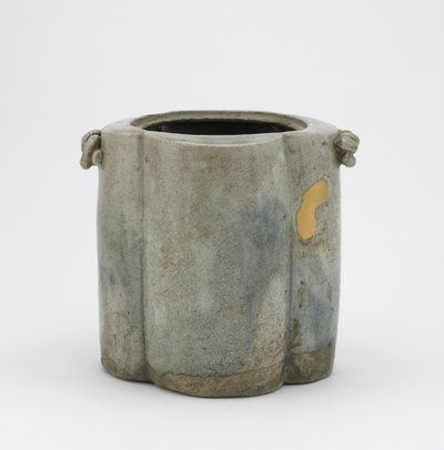 Neliliuskainen teeseremonian vesipurkki kahdella kahvalla, Gifun prefektuuri, Edo-kausi, 1600-luvun puoliväli (keraaminen) tekijältä Japanese School