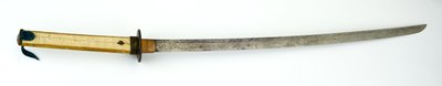 Katana tai miekka (teräs, kupari, messinki, rauskunnahka, puu ja kangas) tekijältä Japanese School