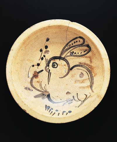 Nishin-zara-myyjien käyttämälle lautaselle maalattu kani (haudutettua silakkaa) tekijältä Japanese School