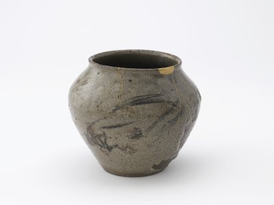 Teeseremonian vesipurkki, Sagan prefektuuri, Edo-kausi, 1600-1700-luku (keraaminen) tekijältä Japanese School