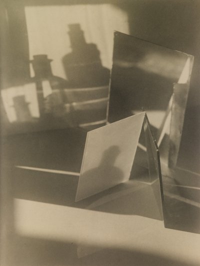 Yksinäisyys I, n.1928 (gelatiinihopeakuvio) tekijältä Jaromir Funke