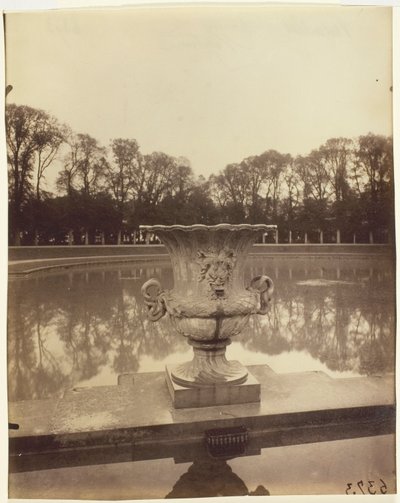 Versailles, Bassin de Neptunus tekijältä Jean Eugène Auguste Atget