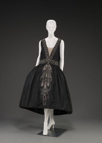 Iltapuku (Robe De Style) (sekoitettu media) tekijältä Jeanne Lanvin