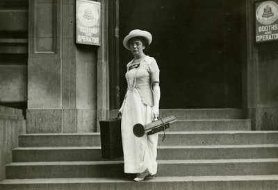 Beals töissä, 1904 tekijältä Jessie Tarbox Beals