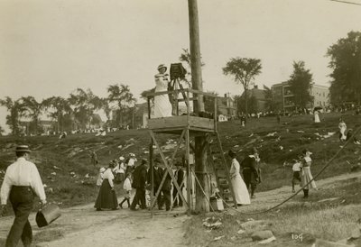 Bealsin omakuva, n. 1905-40 (gelatiinihopea valokuva) tekijältä Jessie Tarbox Beals