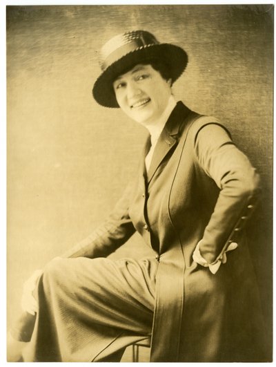 Rouva Jack King, n. 1918-20 tekijältä Jessie Tarbox Beals
