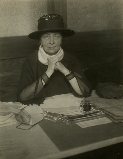 Rachel Crothers, n. 1905-1918 tekijältä Jessie Tarbox Beals