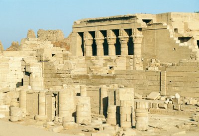 Egypti, Dandarah (Dendera), Hathorin temppeli tekijältä Walter Charles Mills