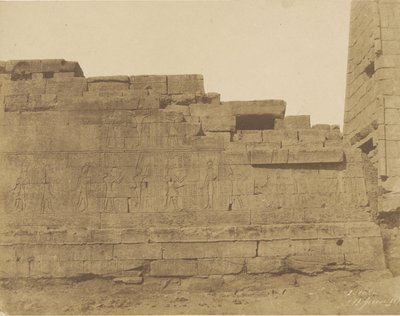 Karnak, temppeli hypostyylisalin eteläpuolella, eteläseinämä (ulkoseinä) tekijältä John Beasly Greene