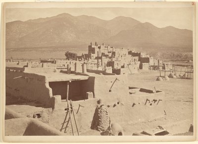 Pohjois-Taos Pueblo, New Mexico tekijältä John K. Hillers