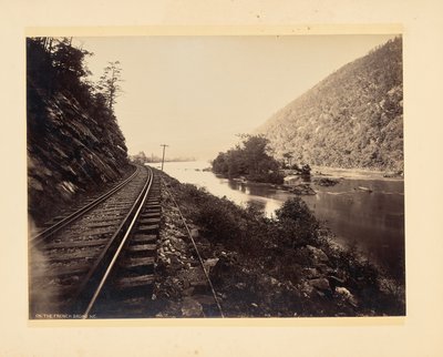 French Broad -joella, Pohjois-Carolina tekijältä John K. Hillers