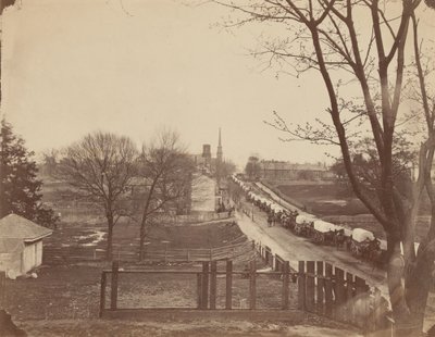 Armeijan vaunujen juna saapuu Pietariin, Virginia, huhtikuu 1865. tekijältä John Reekie