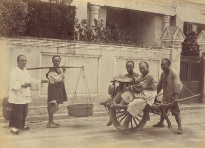 Matkustajakottikärryt, Shanghai tekijältä John Thomson