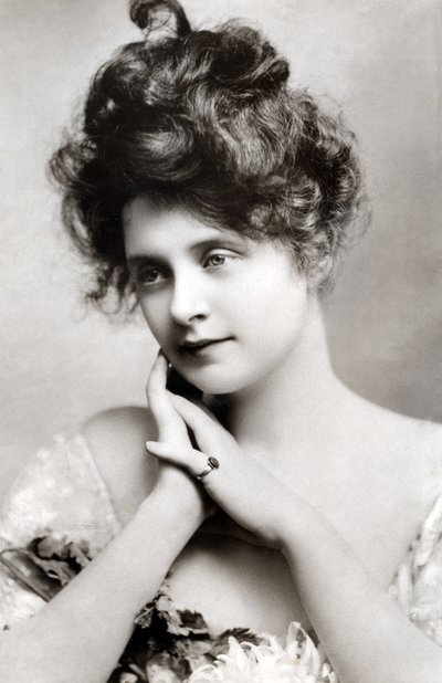 Billie Burke 1885-1970, yhdysvaltalainen näyttelijä, 1908. tekijältä Johnston and Hoffman