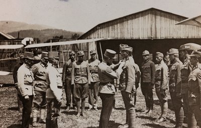 Albumi Meine weltkriegs - Erinnerungen South-West Front (Kärnten, Italia, Etelä-Tiroli) (Minun maailmansota - muistoja Lounaisrintamasta Kärntenissä, Italiassa, Trentino-Alto Adige) 31031915-12111918 tekijältä Josef Zohles