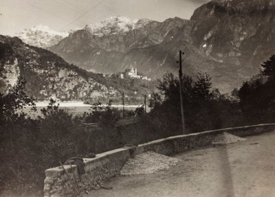 Albumi "Oma maailmansota - muistoja Lounaisrintamasta Kärntenissä, Italiassa, Trentino-Alto Adige" 31.3.1915-12.11.1918 - Josef Zohlen Wien": sota-alue (m/w kuva) tekijältä Josef Zohles